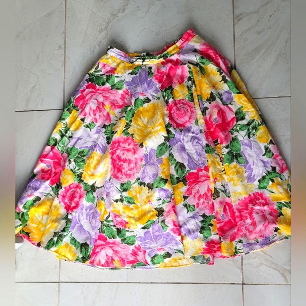 Superb vintage flowery full skirt - Handmade